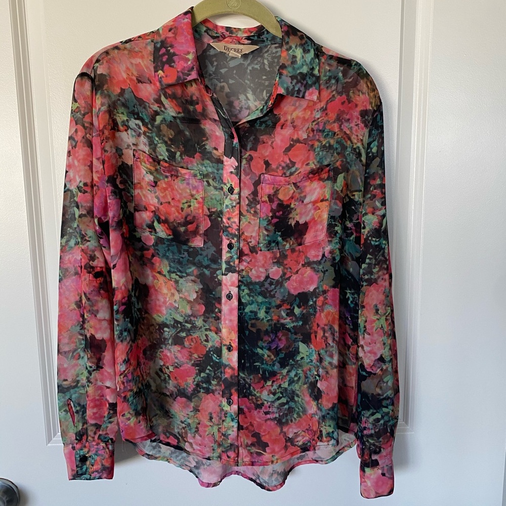 Botton down blouse
